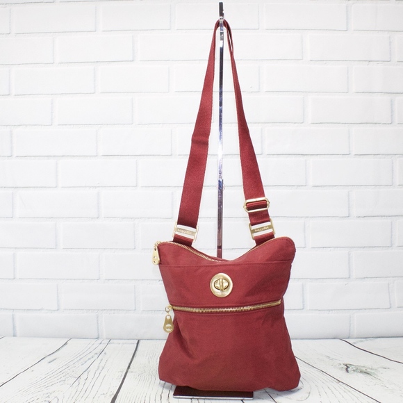 Baggallini Handbags - Baggillini Red Gold Hardware Crossbody Purse Bag